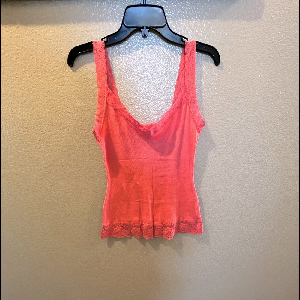 Maurices, Medium size, orange color.